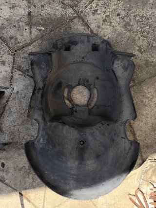 MALAGUTI F10 PARAFANGO ANTERIORE PARASASSI