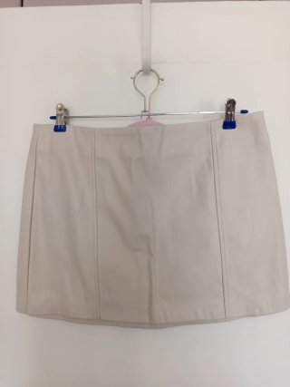 Falda efecto piel beige / verde