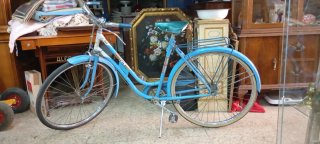 Bicicleta Antigua Azul