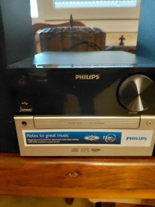 Minicadena Philips Negra