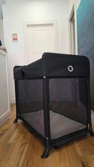Cuna de viaje Bugaboo con colchón