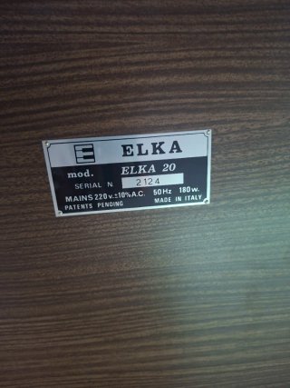 Órgano electrónico Elka
