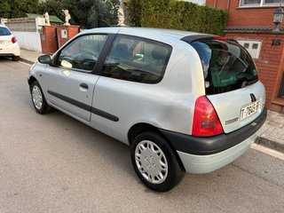 Renault Clio 2000