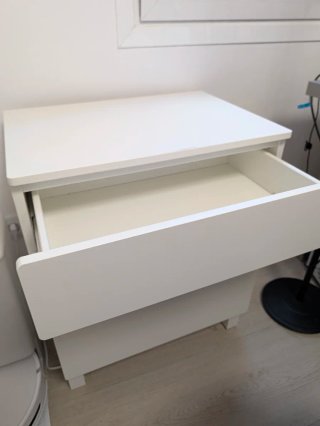 Cajonera Smastad IKEA Blanca