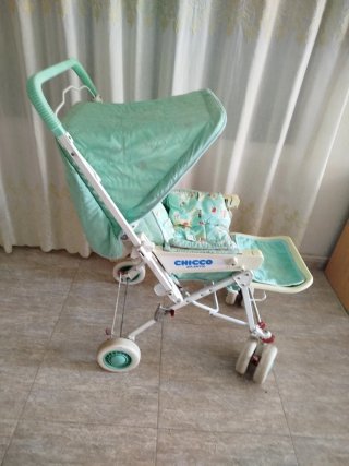 Silleta de bebé con estampado infantil
