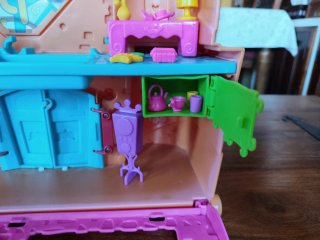 Castillo Pin y Pon con figuras