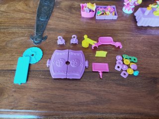 Castillo Pin y Pon con figuras