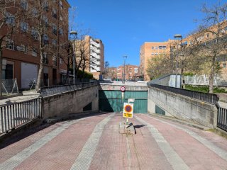 Plaza de garaje. C/ Dalia. Los Rosales. Móstoles.