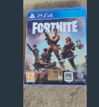 Fortnite PS4 (PlayStation 4)