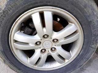 Llanta 529102e220 hyundai tucson (jm) 311102