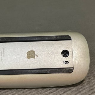 Apple Magic Mouse 1a generación Pilas