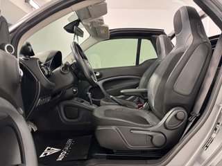Smart Fortwo Cabrio 0.9 109cv Brabus Aut.