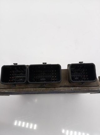 Centralita Motor UCE Citroen 6446 0281011521 Xsara