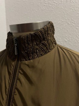 Chaqueta entallada con cinturón