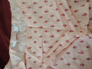 Blusa rosa con estampado floral