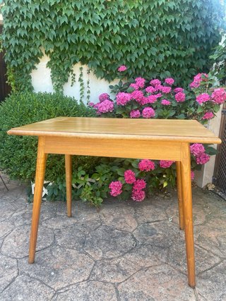 Mesa francesa vintage