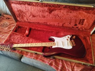 Guitarra Eléctrica Fender strat de 1982