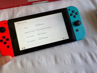 Nintendo Switch Azul y Rojo