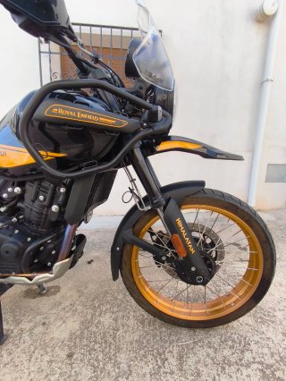 Royal Enfield Himalayan 450 .