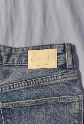 Vaqueros Bershka personalizados