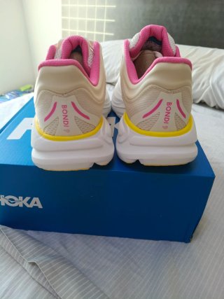 Bondi 9 Zapatillas Running Mujer Blanco/Rosa