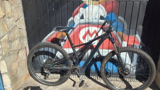 Bicicleta de Montaña Specialized año 2022