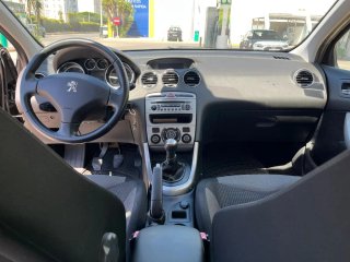 Peugeot 308 2012