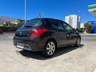 Peugeot 308 2012