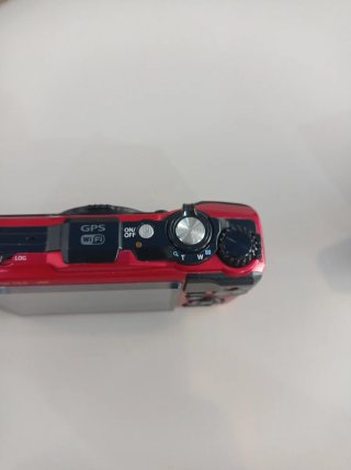 Cámara Olympus Tough TG-6 4K