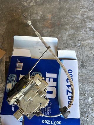 Fechadura Audi A3 - Mecanismo em bom estado