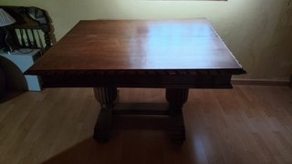 Mesa de castaño macizo