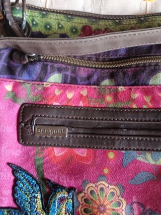 Camiseta tirantes Desigual Talla S y bolso