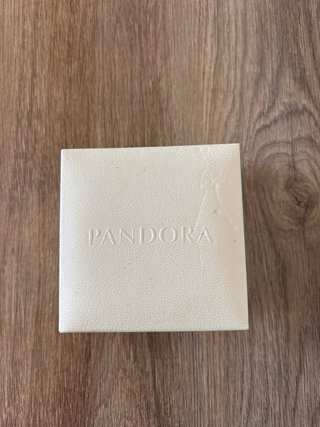 Caja Pandora Beige