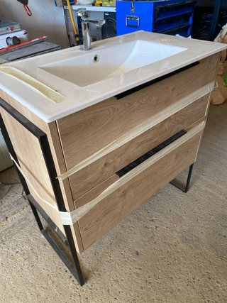 Mueble de baño con lavabo