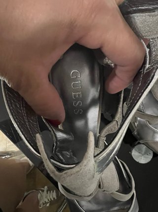 Tacones Guess Plata Talla 36