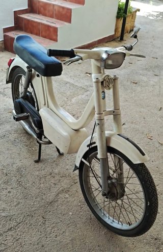 Vespino GL, estado original , con documentación.