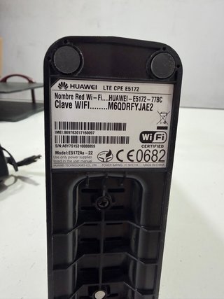 Router Huawei Negro