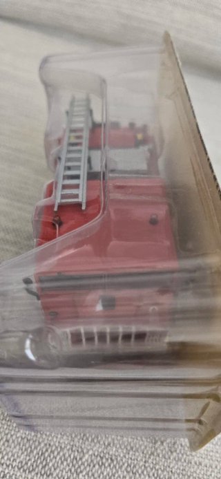 Pegaso 3046/10 Egipcio Protección Civil Lalín 1/43