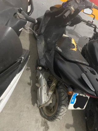 Yamaha Aerox 100 Scooter Negro