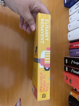 Libro de bolsillo toda la verdad de mis mentiras