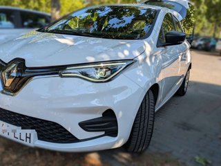 RENAULT zoe
