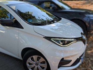 RENAULT zoe