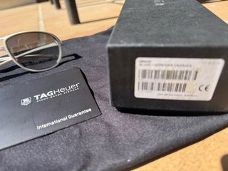 Gafas de sol TAG Heuer Blancas y Negras