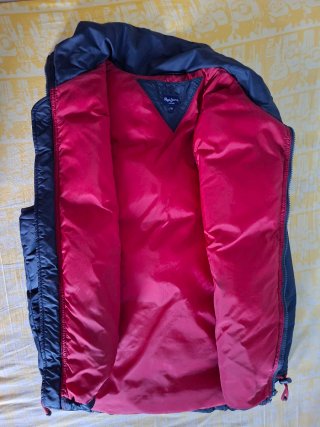 Chaleco Pepe Jeans Negro/Rojo unisex