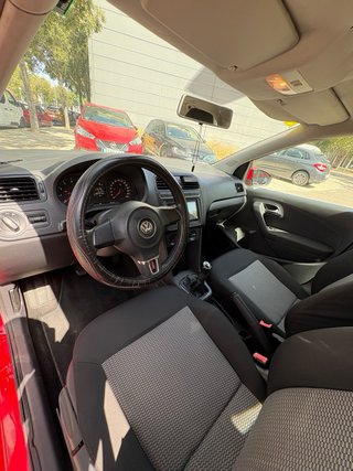 Volkswagen Polo 1.4 85cv Gasolina