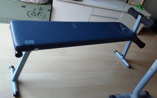 Banco de abdominales Domyos plegable