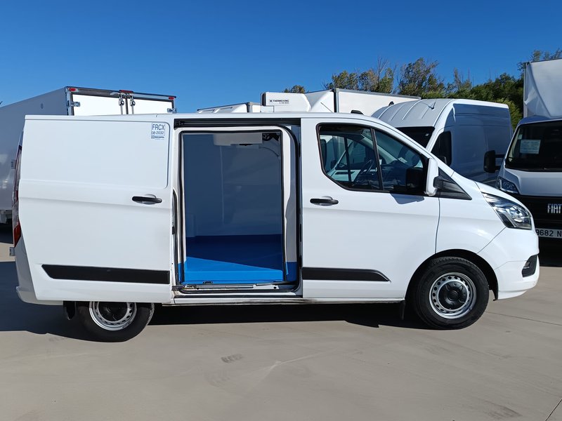 Ford Transit Custom 2022, foto 6