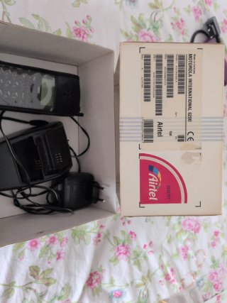 Motorola AIRTEL 6200 DATOS Móvil