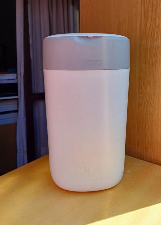Cubo para pañales antiolor