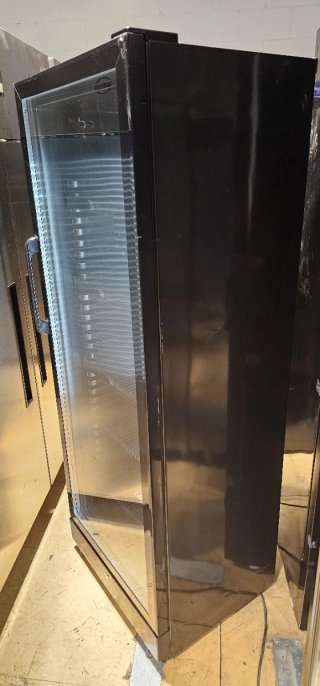 Nevera Vertical Puerta Cristal